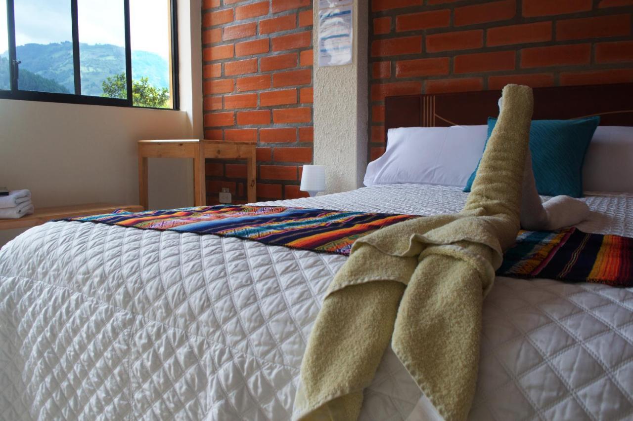 Hostal Monte Carmelo 바뇨스 외부 사진