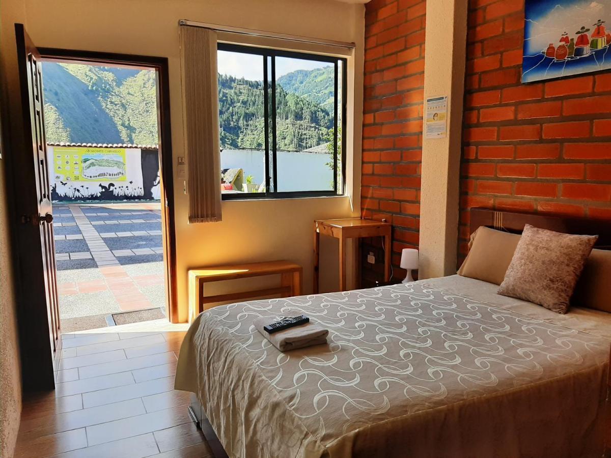 Hostal Monte Carmelo 바뇨스 외부 사진