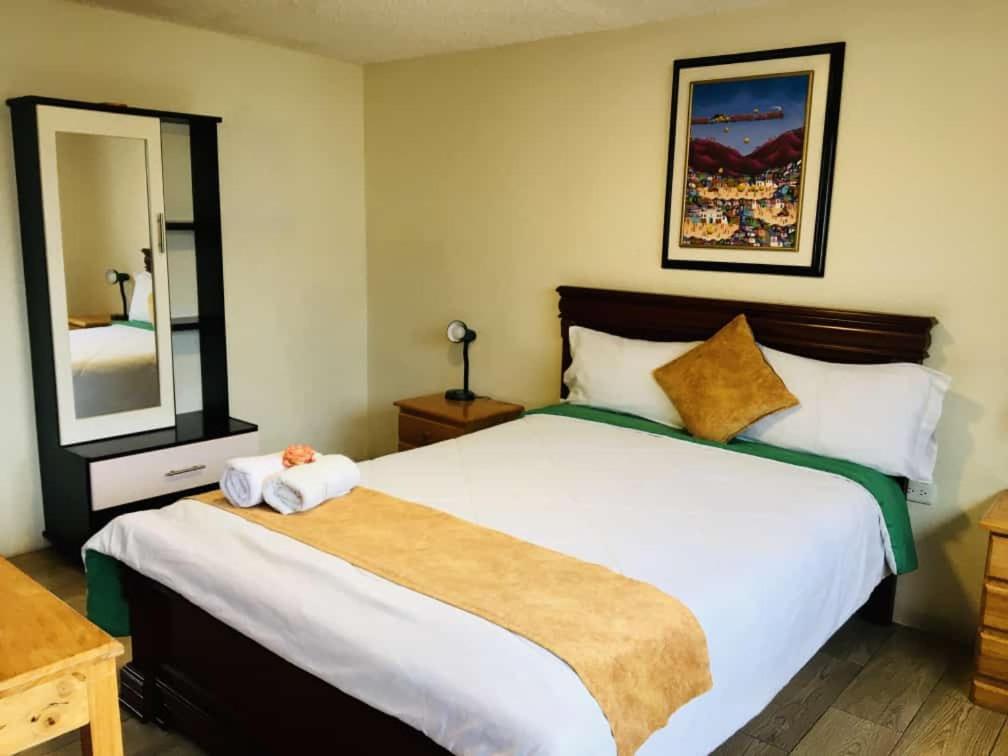 Hostal Monte Carmelo 바뇨스 외부 사진
