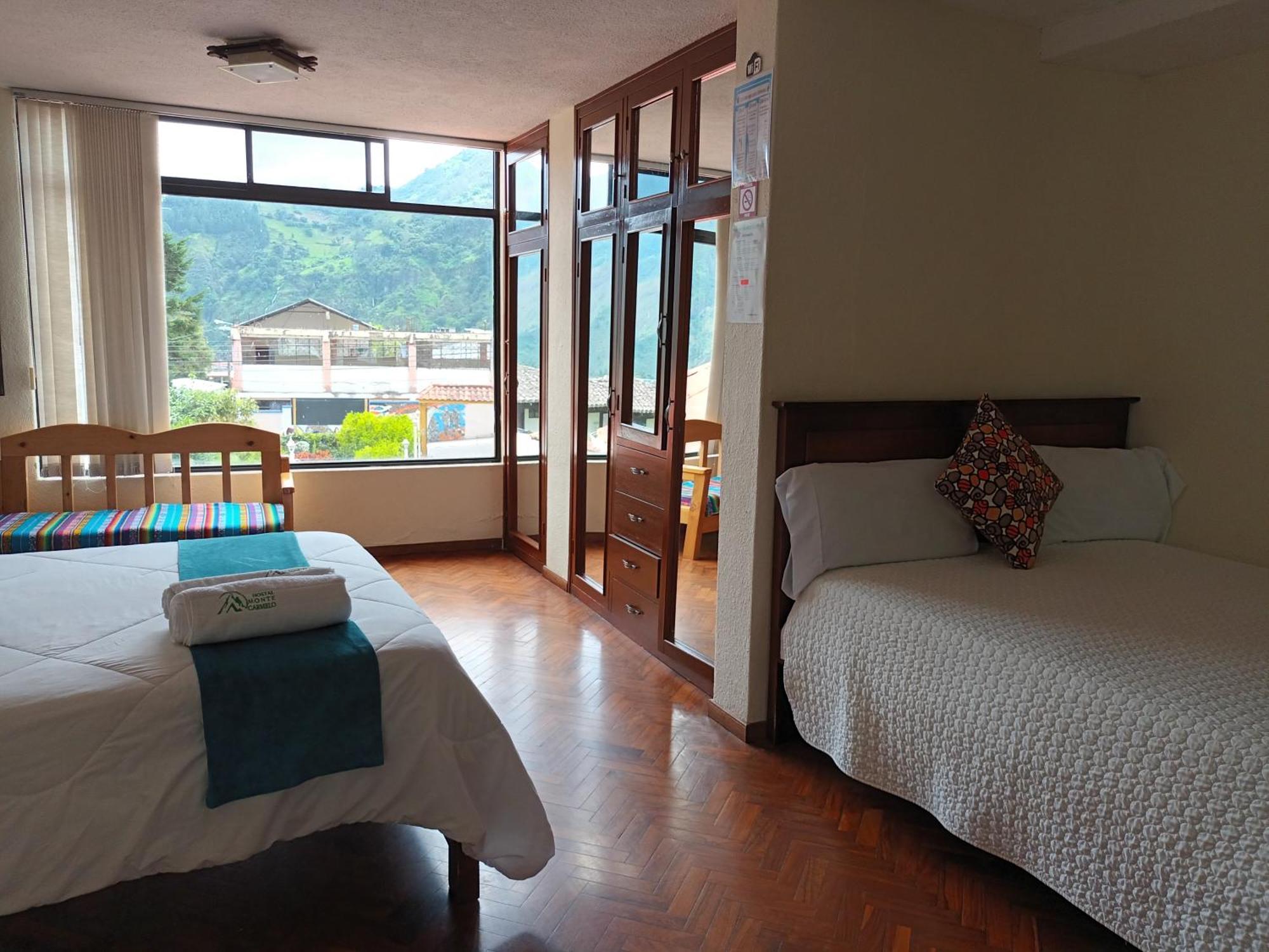 Hostal Monte Carmelo 바뇨스 외부 사진