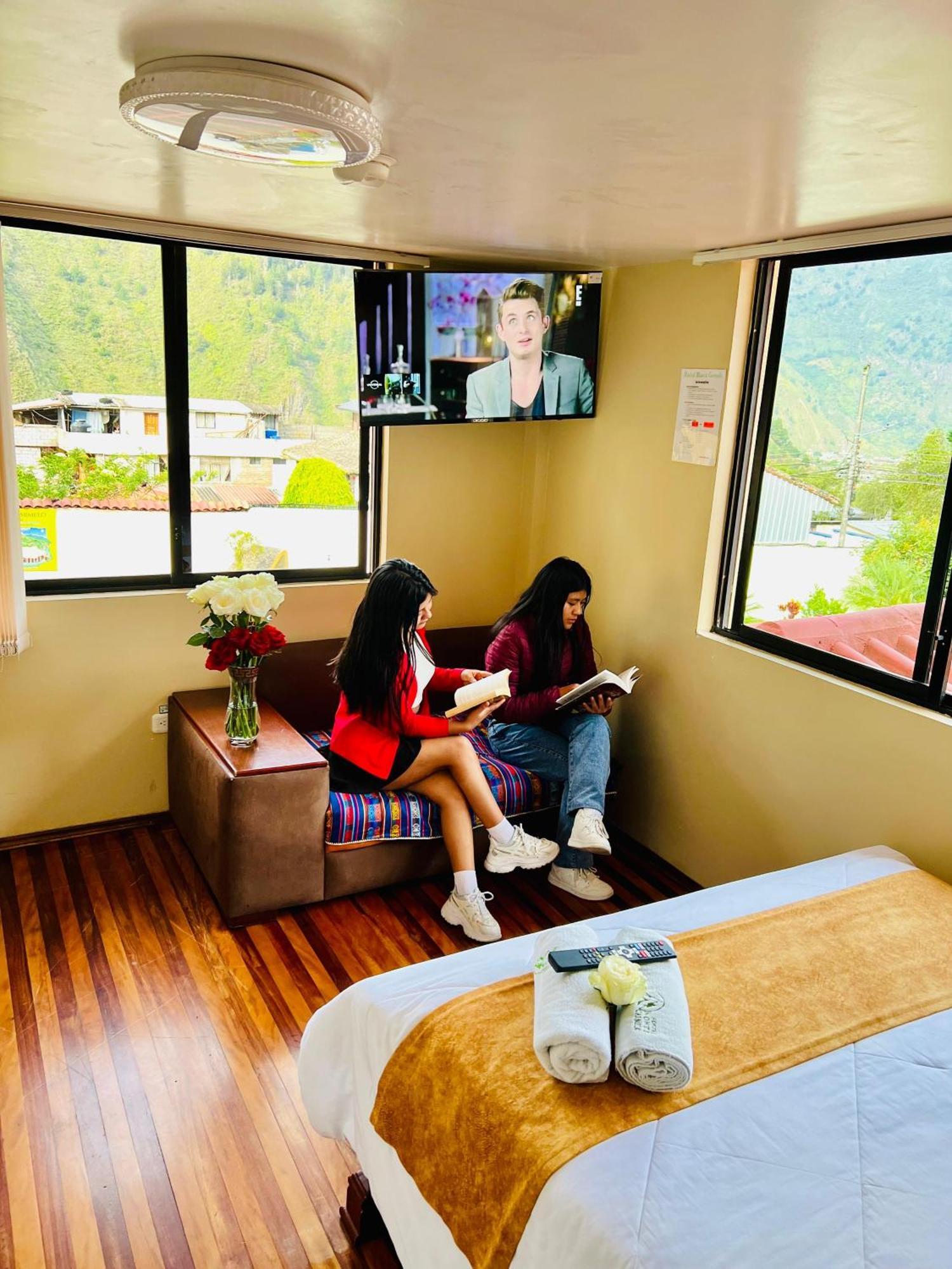 Hostal Monte Carmelo 바뇨스 외부 사진